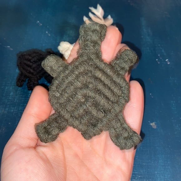 Custom Hand Crafted Macrame Turtle Family Art Accents Coffee Table Decor - Picture 6 of 14